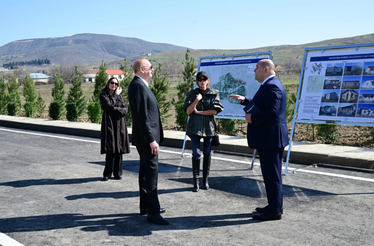 İlham Əliyev Xocavənd kəndində görülmüş işlərlə tanış olub - YENİLƏNİB