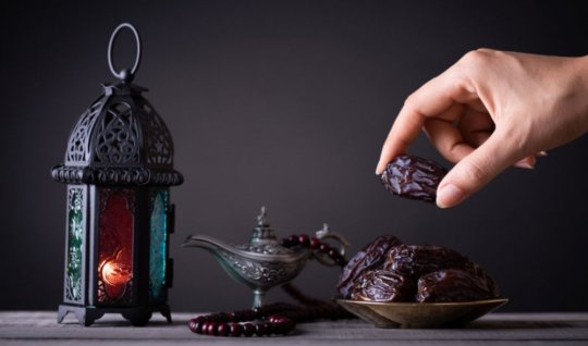 Ramazan'ın 9. gününün duası - İmsak ve iftar vakitleri