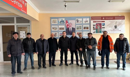 Mahir Süleymanlı seçicilərilə bir araya gəldi