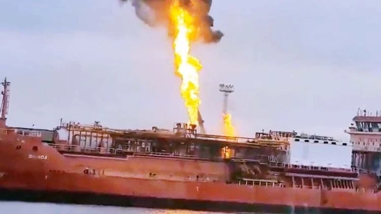 Turkey's oil tanker was struck - Ukraine TRACE