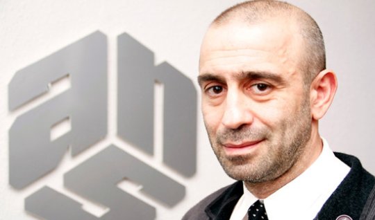 Vahid Mustafayev işçi&nbsp;axtarır: 1200 manat maaş verəcək