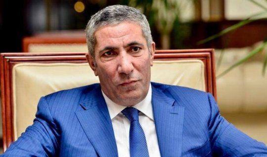 Dövlət qulluğu prosedurlarından keçmədən işə götürülürlər - etiraz