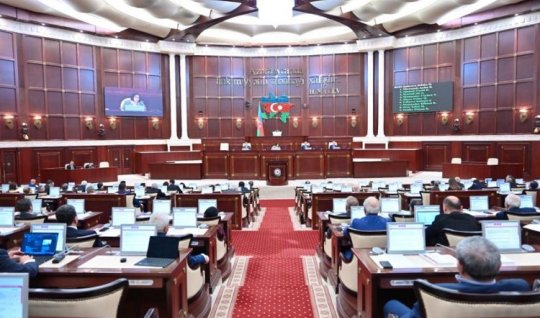 Parlamentin&nbsp;növbədənkənar sessiyası çağırılacaq