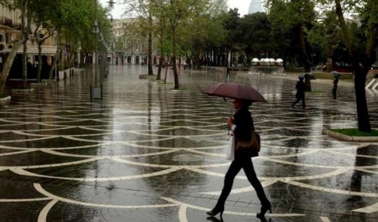 Bakıda yağış, bölgələrə dolu yağacaq - Sabahın havası