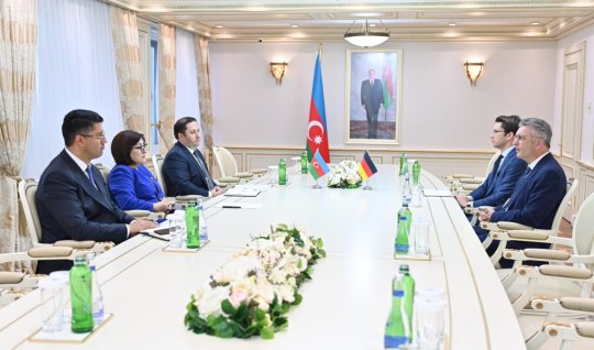 Sahibə Qafarova Almaniyanın Azərbaycandakı səfirini qəbul edib