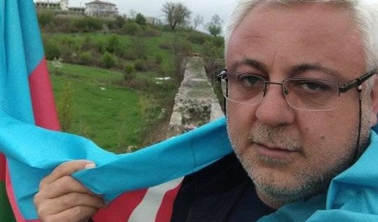 Jurnalistə ağır itki üz verib