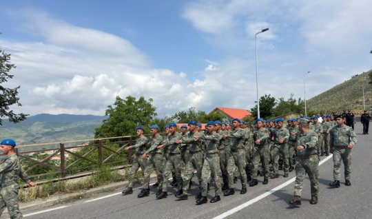 Laçında&nbsp;hərbçilər yürüş ediblər - FOTOLAR