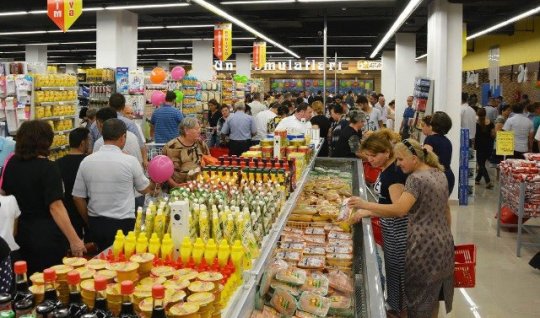 Marketlərin tələb etdiyi ödənişlər araşdırılsın - DEPUTAT