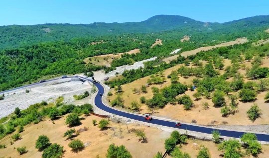 Siyavuş Novruzov: Torpaqların 20 faizi yol və su kanallarına gedir