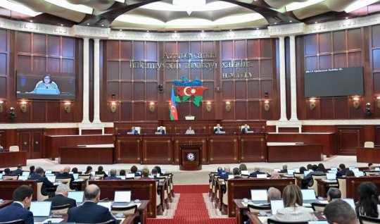 Milli Məclisin növbədənkənar sessiyasının sonuncu iclası başladı