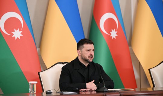 Зеленский: Мы строим крепкие отношения с Азербайджаном
