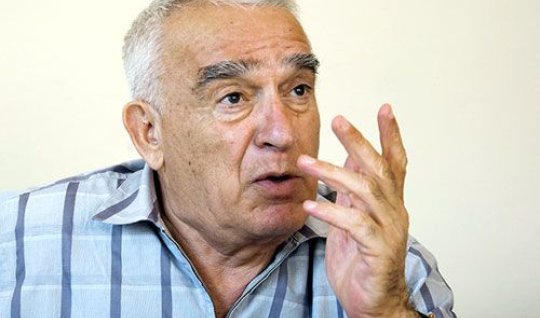 Çingiz Əlioğlu vəfat etdi