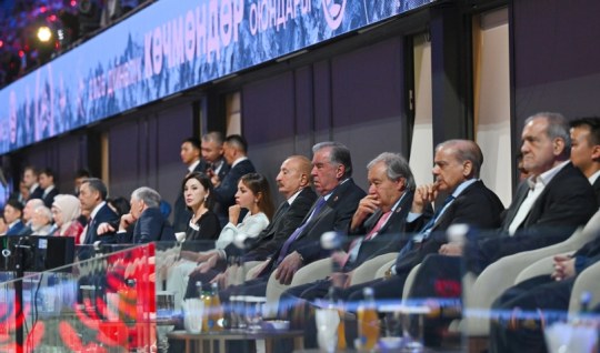 İlham Əliyevi xanımı, Pezeşkianı qızı, Lukaşenkonu oğlu müşayiət edir - Bəs Putini? - FOTOLAR