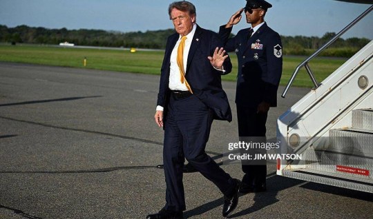 Трамп покрасил волосы