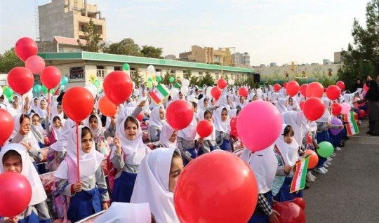 سال تحصیلی جدید در ایران آغاز شد - 16.5 میلیون دانش آموز به مدرسه می روند