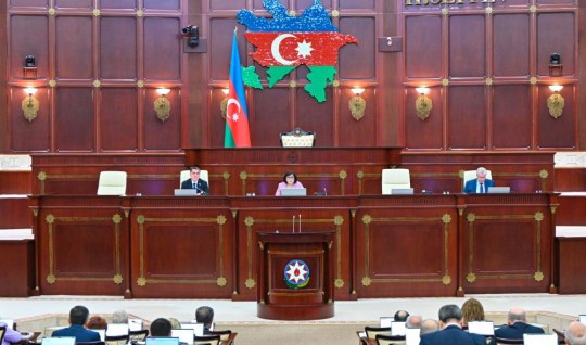 Prezidentin qaytardığı qanun və daha 15 məsələ parlamentdə