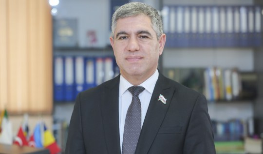 Deputat Antalyaya gedir