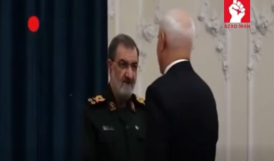 Rezainin Mustafayevlə salamlaşmasının arxasında duran SƏBƏB