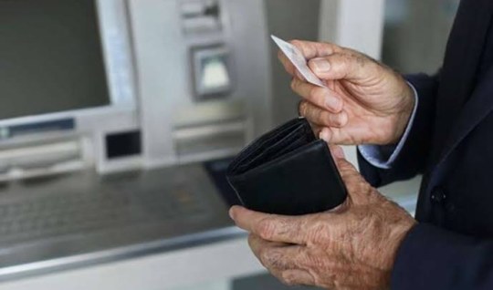 Dövlət qulluqçularının pensiyası yeni qaydada hesablanacaq
