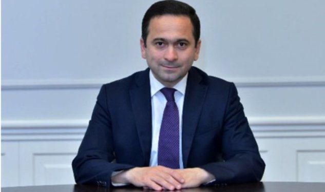Elm və Təhsil Nazirliyində dəyişiklik - Cəsarət Valehovu O ƏVƏZLƏDİ