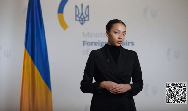 Ukrayna XİN-in yeni Viktoriya süni intellekti - VİDEO