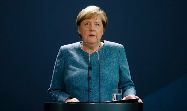 Merkelin memuarı satışa çıxacaq - 42 avroya...