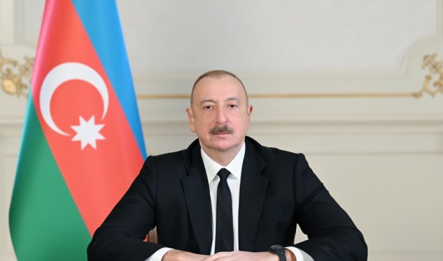 İlham Əliyevlə Mirziyoyevin görüşündən GÖRÜNTÜLƏR