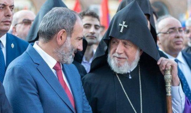 Paşinyan anons etdi: Növbədənkənar katolikos seçkisi olacaq