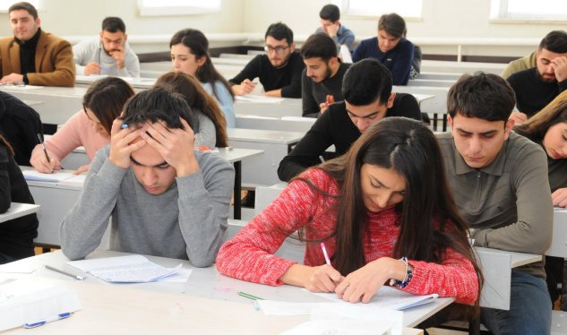 Qəbul imtahanlarında ən aşağı nəticə göstərən rayonların adları AÇIQLANDI