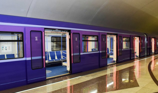Bakı metrosunda uşaq DOĞULDU