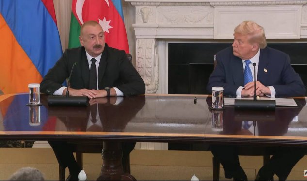Biz yeni tarixi səhifəyə imza atırıq - İlham Əliyev