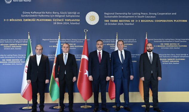 Növbəti görüş İrəvan və ya Bakıda baş tutmalıdır - Kostanyan 