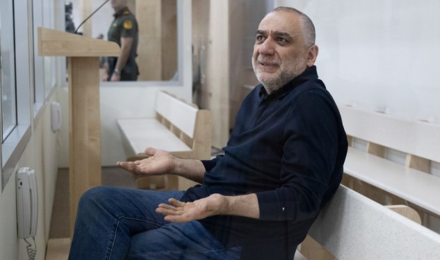 Vardanyanın məhkəməsindən yeni FOTOLAR