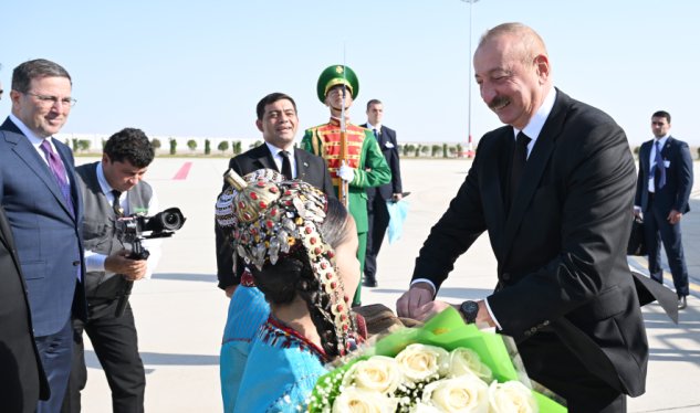 Prezidentin Türkmənistana səfərindən GÖRÜNTÜLƏR