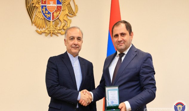 İranın təxribatçı səfirinin fəaliyyəti başa çatdı
