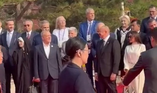 İlham Əliyev Pezeşkianla Azərbaycan dilində söhbət etdi - VİDEO