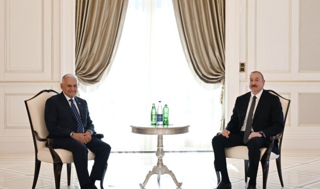 İlham Əliyev Qəbələdə Binəli Yıldırımı qəbul edib