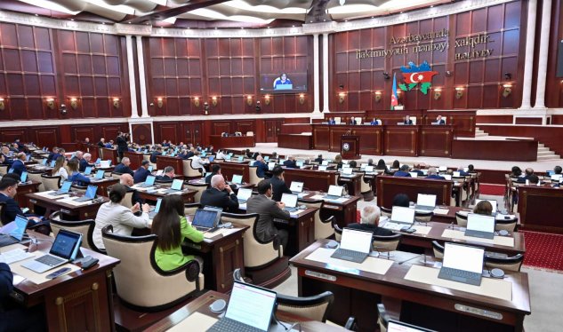 Parlamentin növbəti plenar iclasının gündəliyi açıqlandı