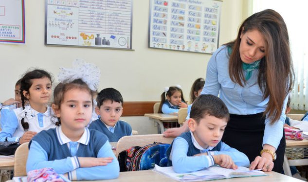 Müəllimlərin maaşının artırılması üçün təkliflər təqdim edəcəyik