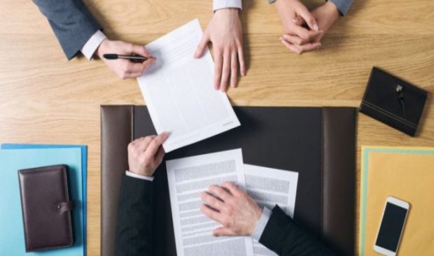 Mediatorlar arasında mübahisə məhkəmədə bitdi - 1000 manat CƏRİMƏ