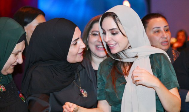 Prezidentin qızları şəhid anaları ilə birlikdə - FOTO