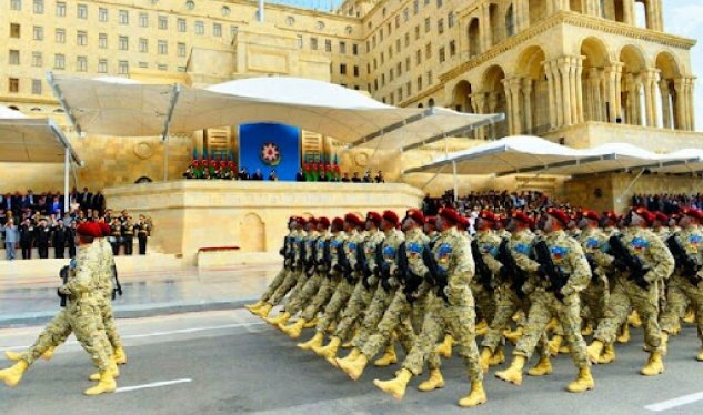 Türkiyə və Pakistan əsgərləri də Zəfər paradında iştirak edəcək - GÖRÜNTÜ