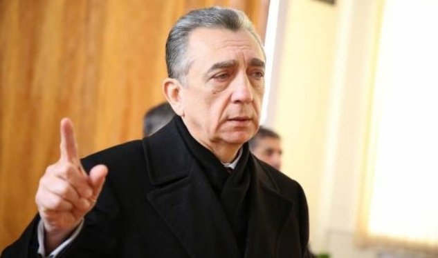 Eldar Əzizovun irad tutduğu məmur İŞDƏN ÇIXARLIDI