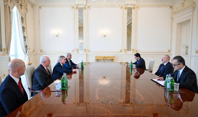 İlham Əliyev qəbul keçirdi - FOTO