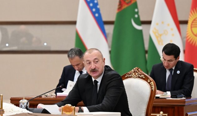 Prezident Xəzərin dibi ilə çəkiləcək elektrik kabelindən danışdı