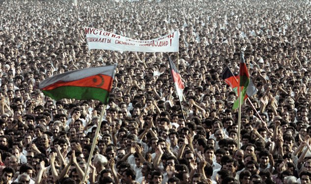 17 Noyabr - Milli Dirçəliş günü Azərbaycanın SABAHLARIDIR