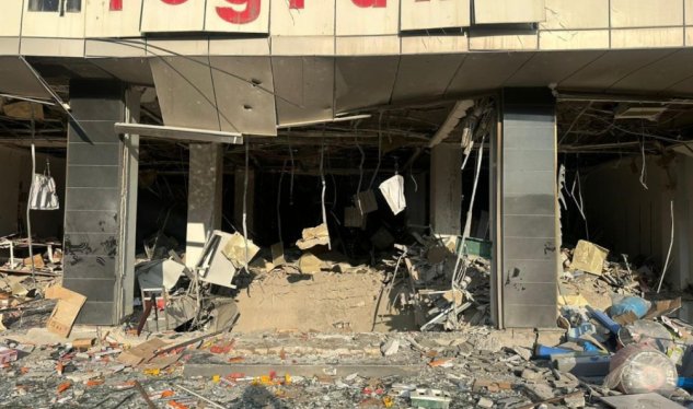 8 il əvvəl də həmin biznes mərkəzində yanğın olubmuş - FOTO