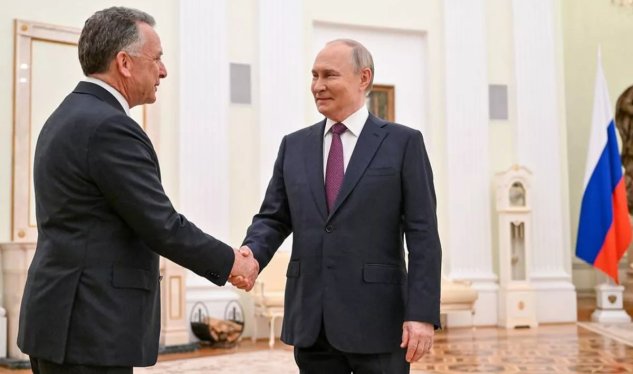 Trampın adamları Putinlə görüşdülər - VİDEO