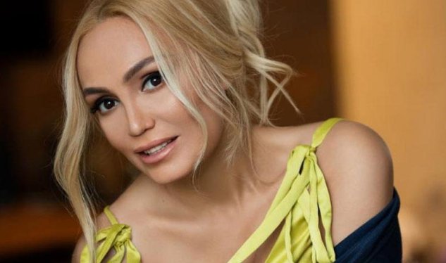 Nura Suri kitab yazır -&nbsp;&ldquo;Şou-biznesin qaranlıq üzü&rdquo;