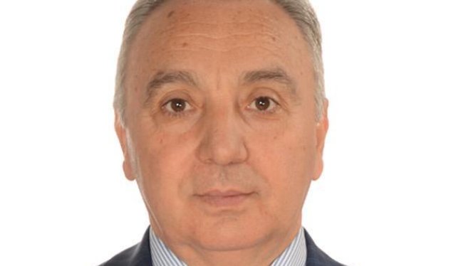 Elm, səhiyyə və cəmiyyətə həsr olunan ömür - Vəsadət Əzizovla FOTOSÖHBƏT